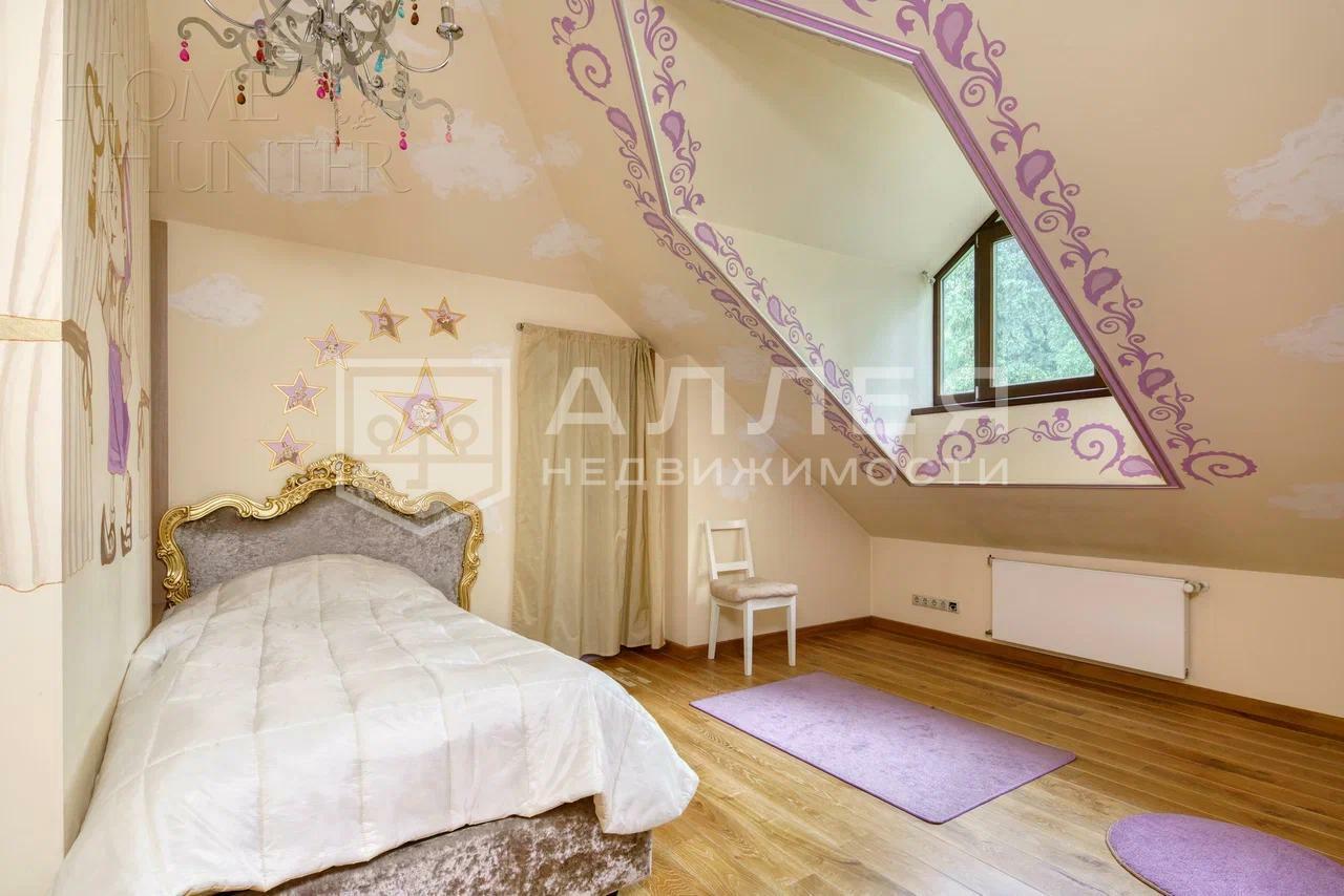 2-этажный коттедж 255 м² с отделкой