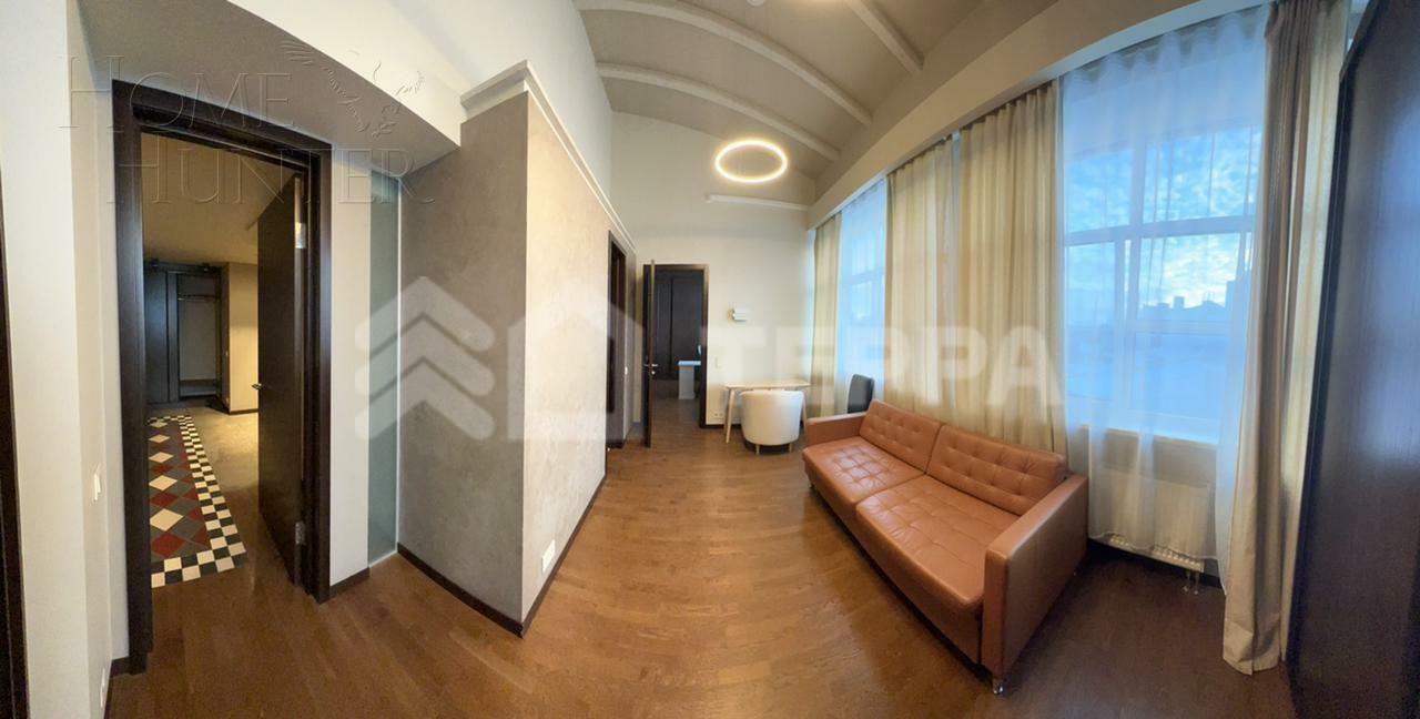 2-УРОВНЕВАЯ КВАРТИРА С ОТДЕЛКОЙ 216 М² НА 4 ЭТАЖЕ