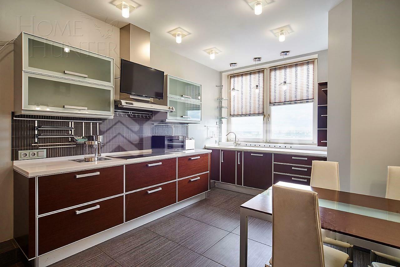 2-УРОВНЕВЫЙ ПЕНТХАУС С ОТДЕЛКОЙ 200 М² НА 25 ЭТАЖЕ