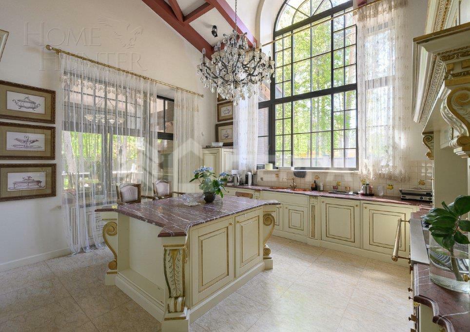 2-этажный коттедж 1 400 м² с отделкой