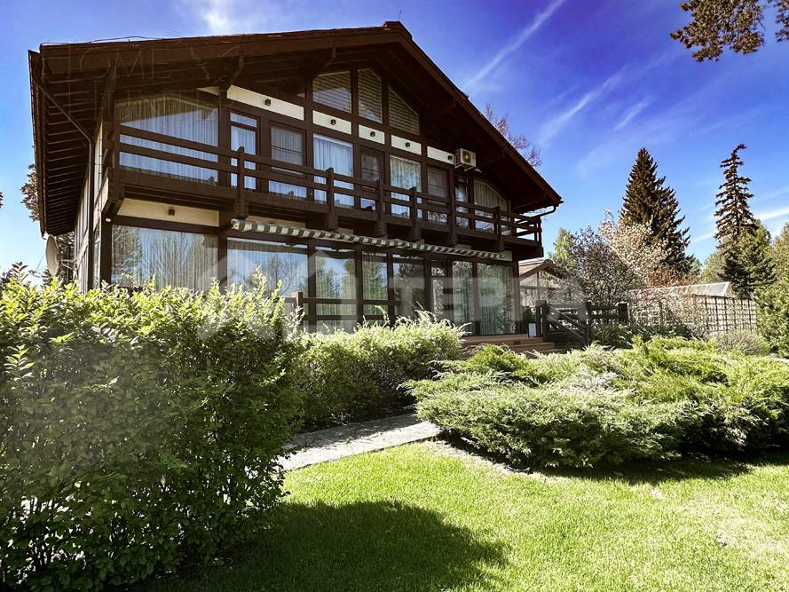 2-этажный коттедж 534 м² с отделкой