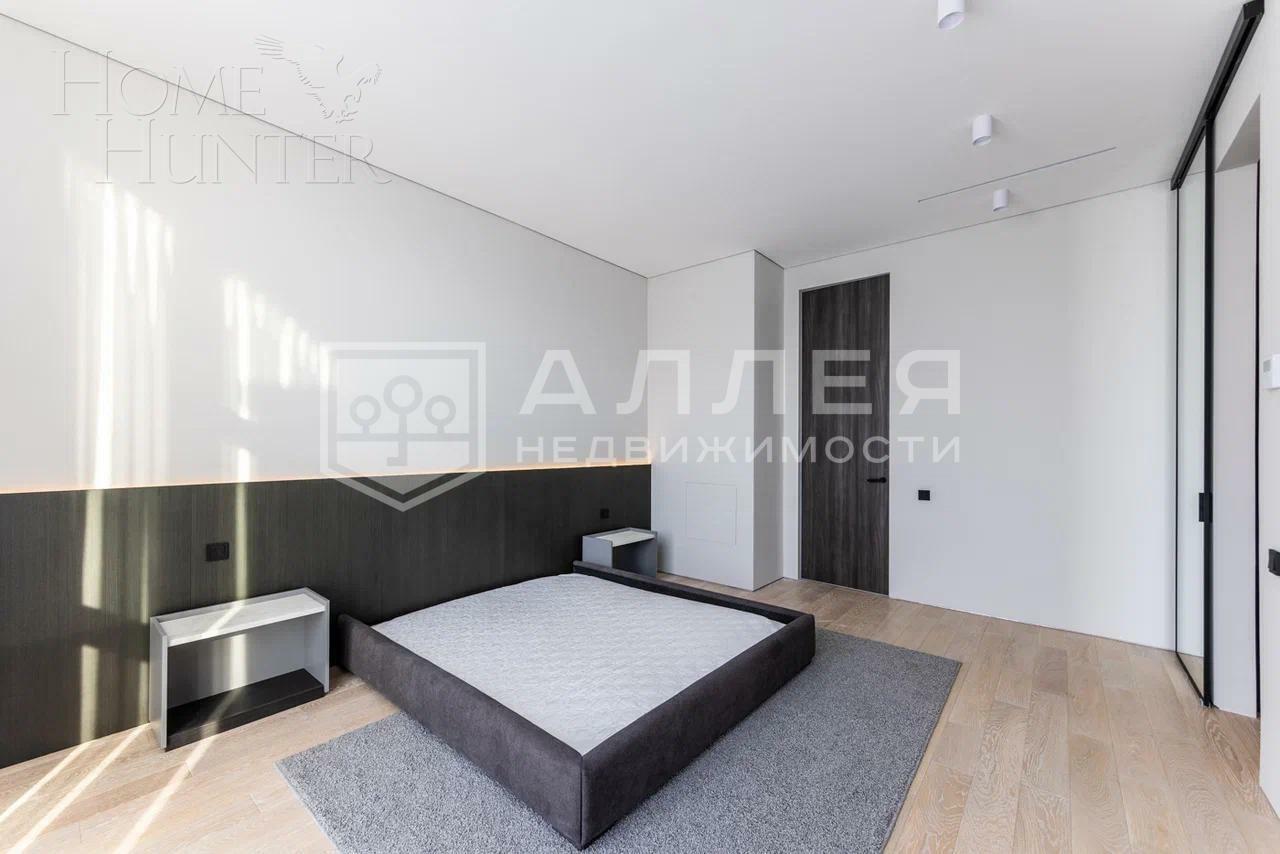 3-этажный таунхаус 244 м² с отделкой