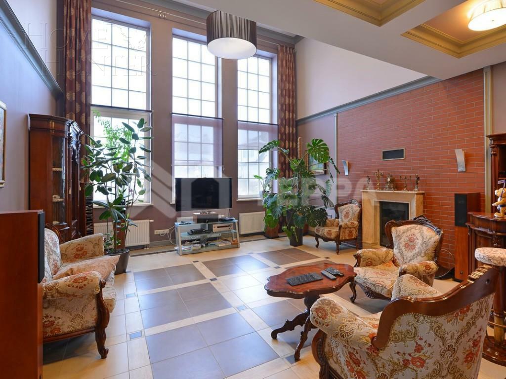 2-этажный коттедж 550 м² с отделкой