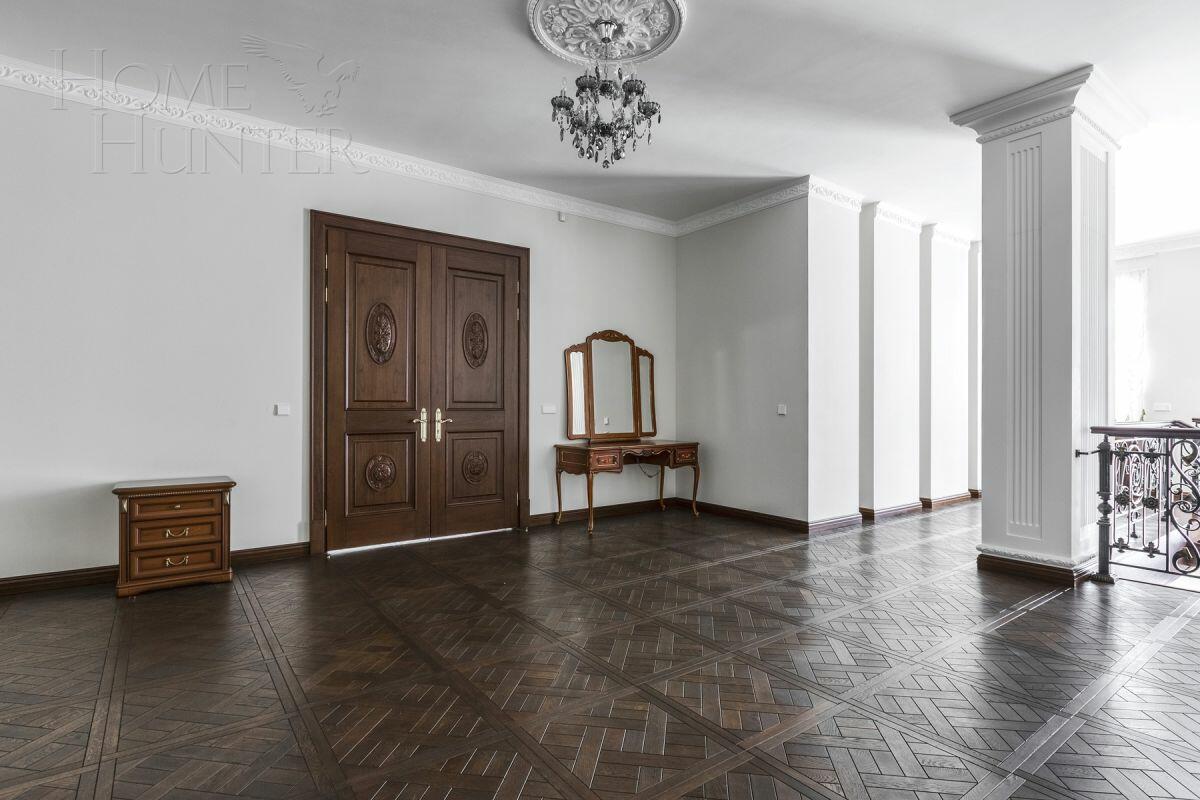 2-этажный коттедж 817 м² с отделкой