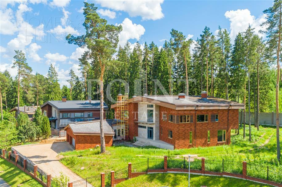 2-этажный коттедж 850 м² с отделкой