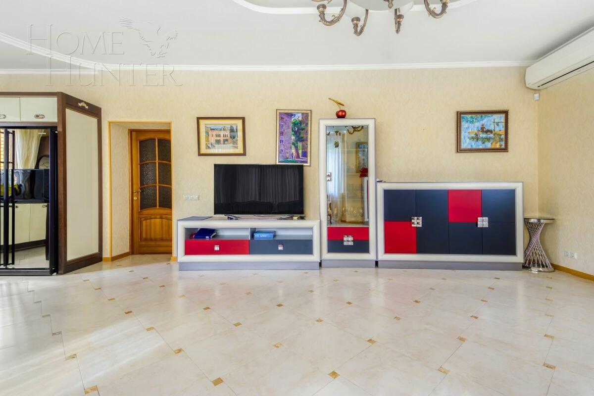 2-этажный коттедж 436 м² с отделкой