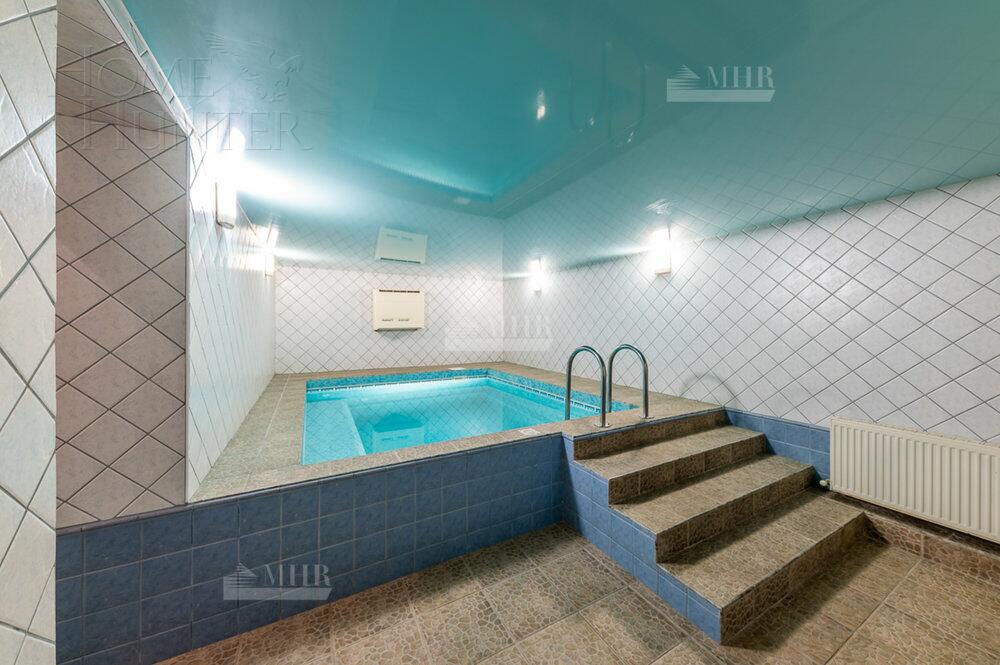 2-этажный коттедж 740 м² с отделкой