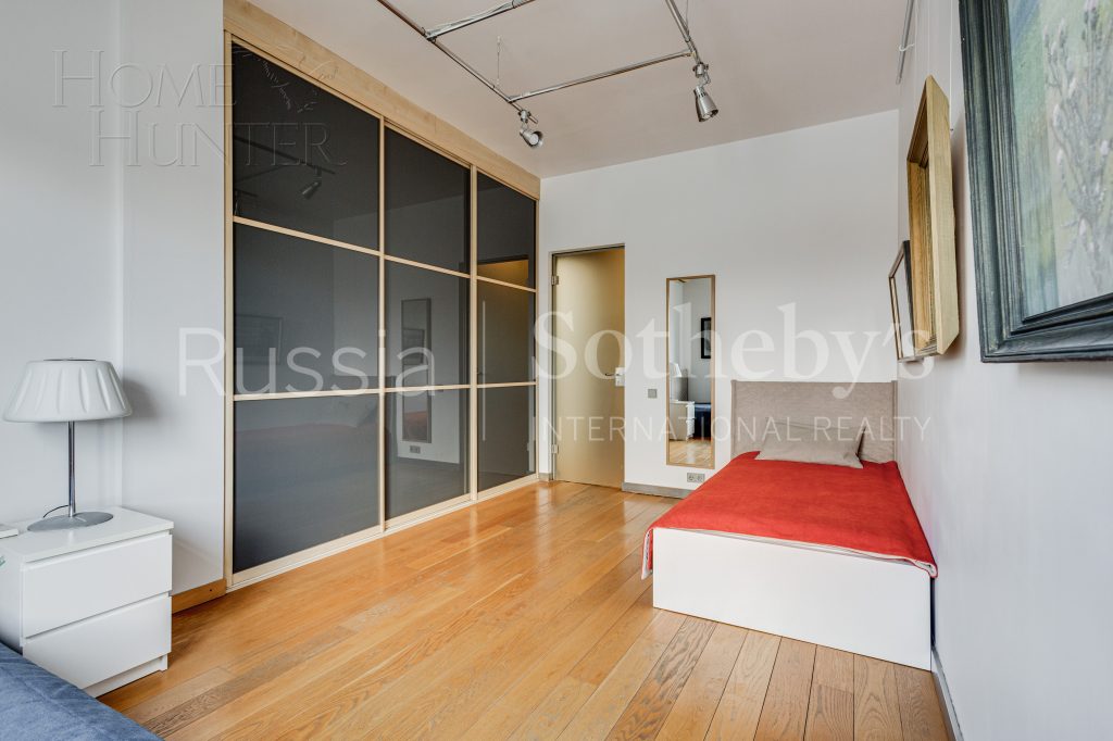 2-УРОВНЕВАЯ КВАРТИРА С ОТДЕЛКОЙ 311 М² НА 10 ЭТАЖЕ