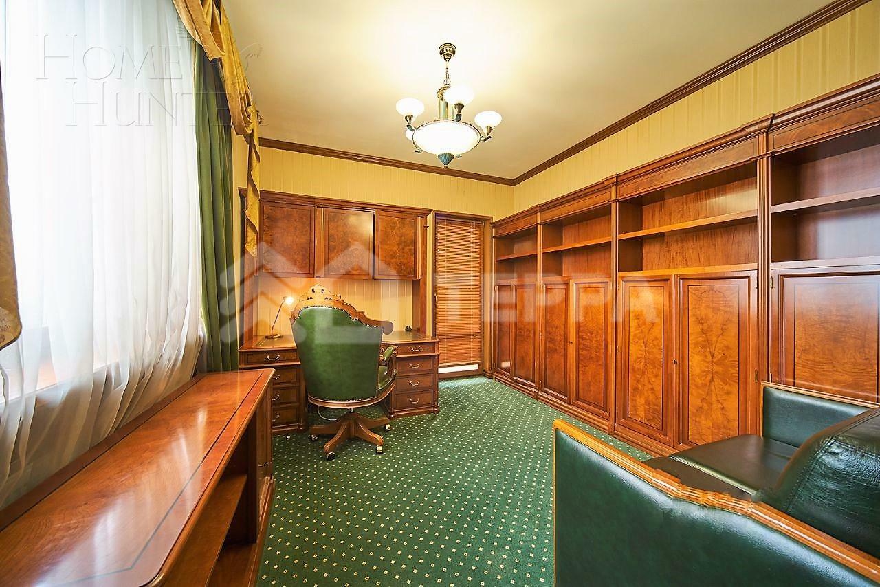 2-УРОВНЕВЫЙ ПЕНТХАУС С ОТДЕЛКОЙ 200 М² НА 25 ЭТАЖЕ