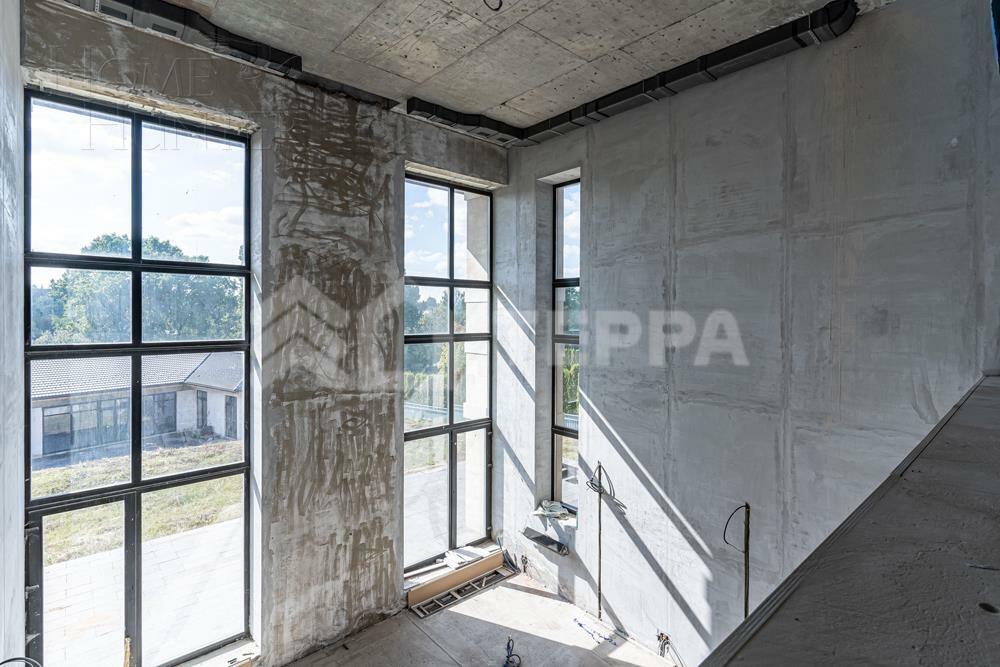 2-этажный коттедж 900 м² без отделки