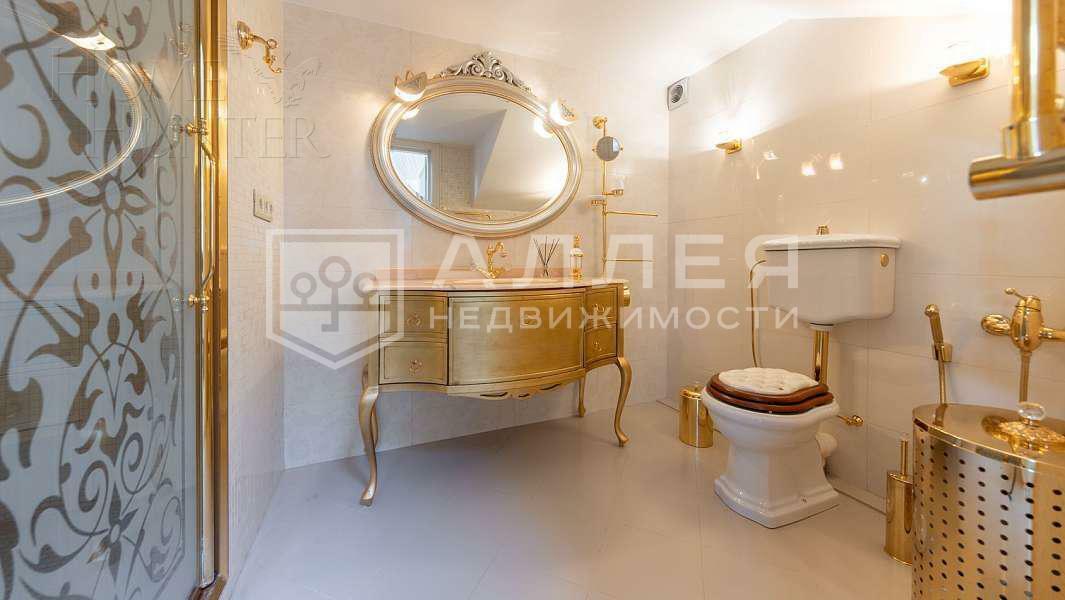 2-этажный таунхаус 300 м² с отделкой