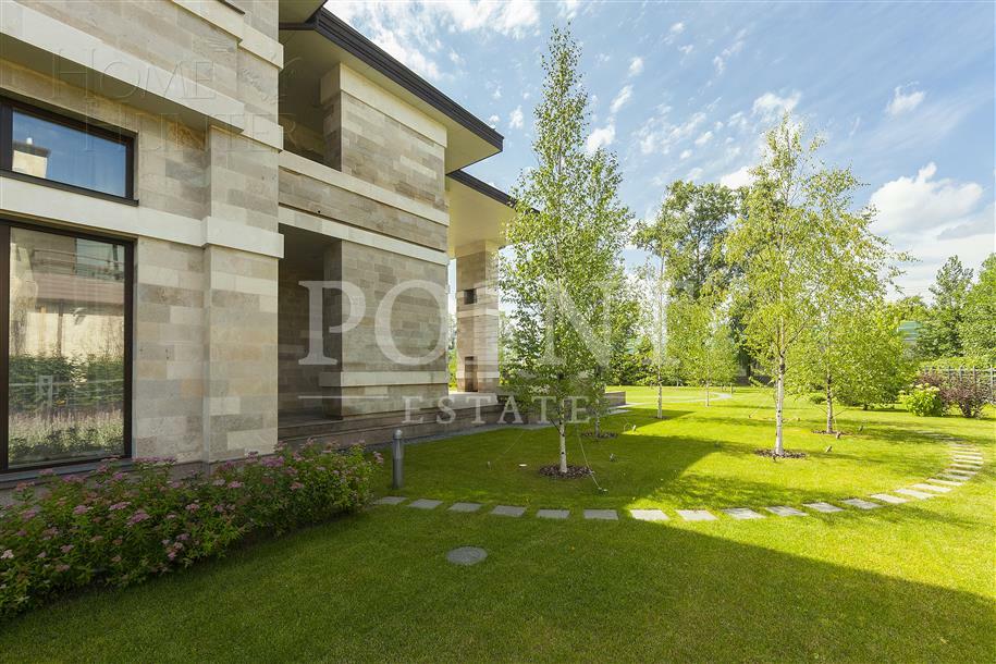 2-этажный коттедж 989.7 м² с отделкой