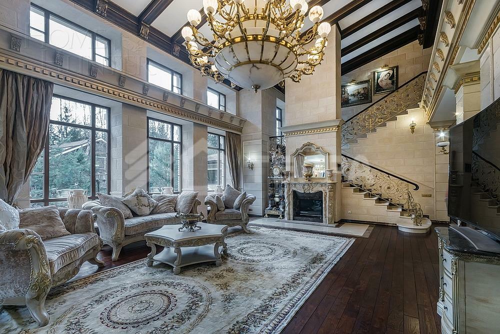 2-этажный коттедж 1 000 м² с отделкой