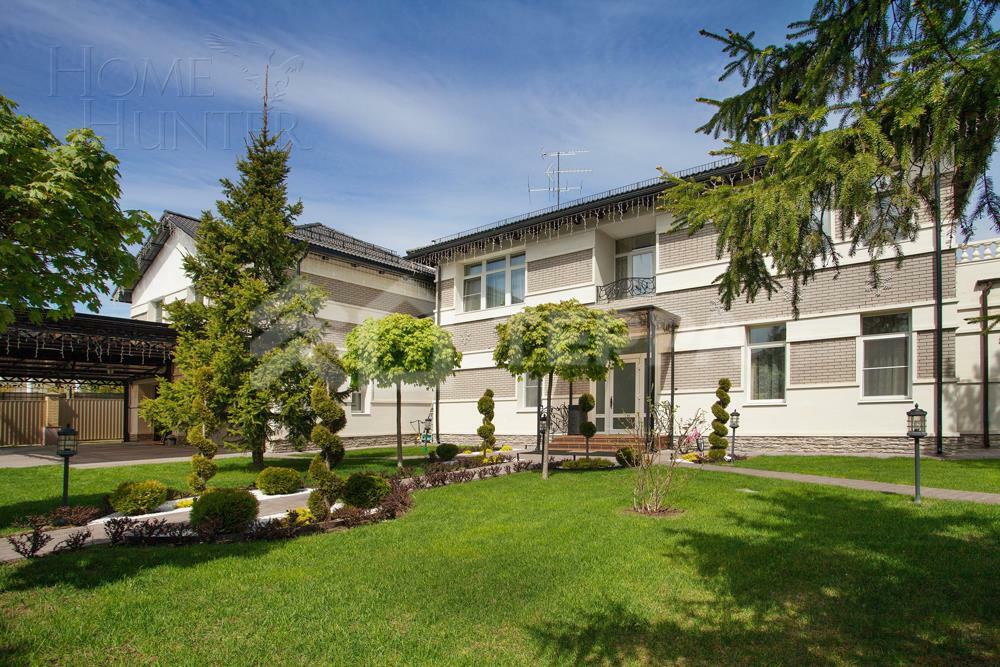 2-этажный коттедж 810 м² с отделкой