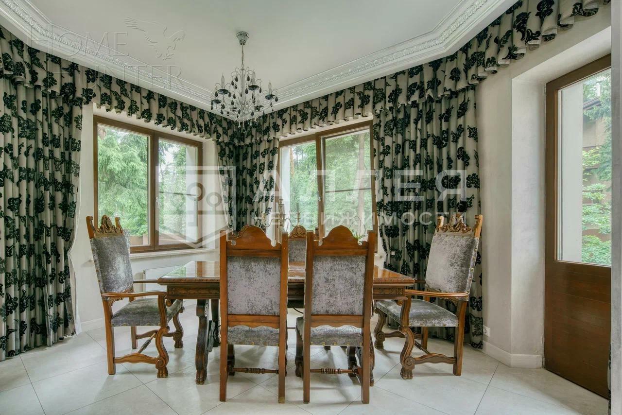 2-этажный коттедж 255 м² с отделкой