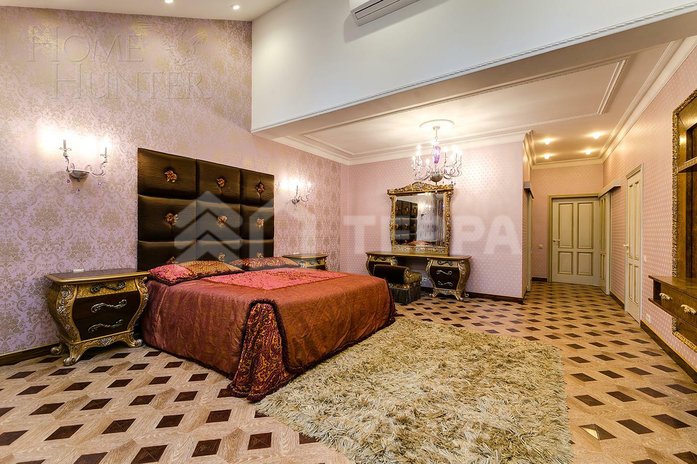 2-этажный таунхаус 385 м² с отделкой