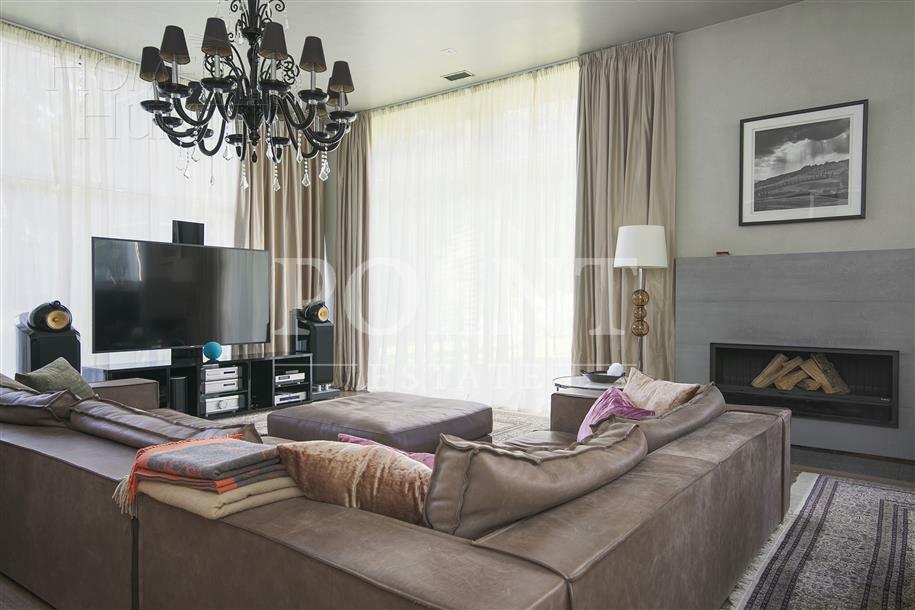 2-этажный коттедж 1 230 м² с отделкой