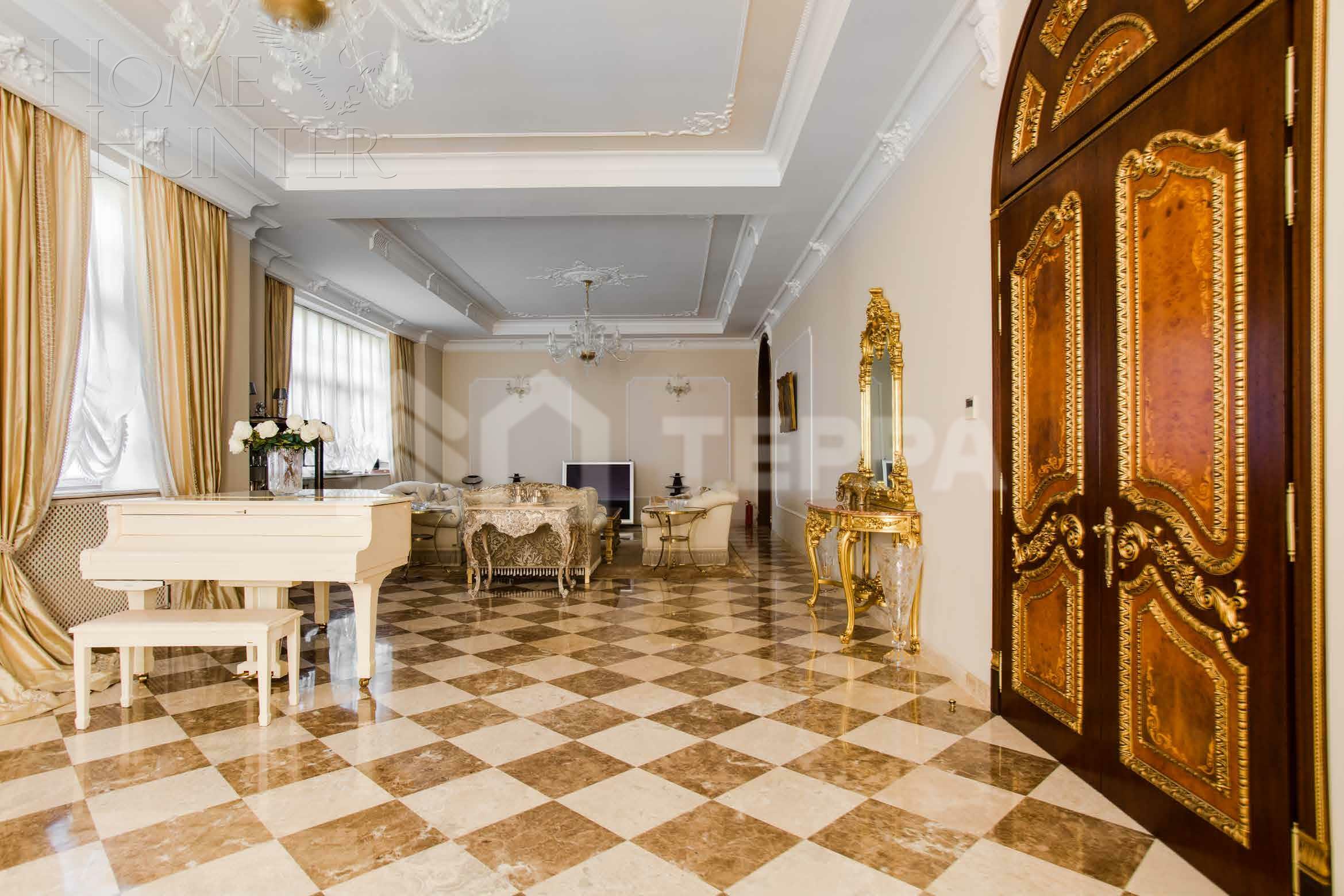 2-этажный коттедж 780 м² с отделкой