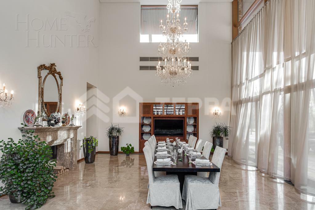 2-этажный коттедж 1 360 м² с отделкой