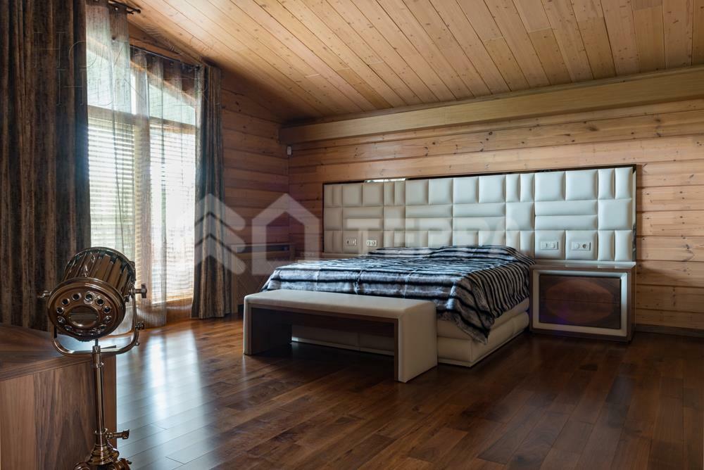 2-этажный коттедж 400 м² с отделкой