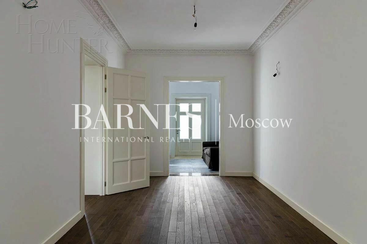 2-этажный коттедж 796 м² с отделкой