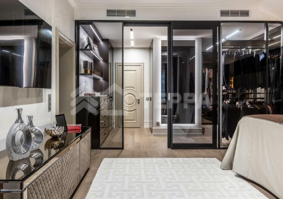 2-этажный коттедж 1 130 м² с отделкой