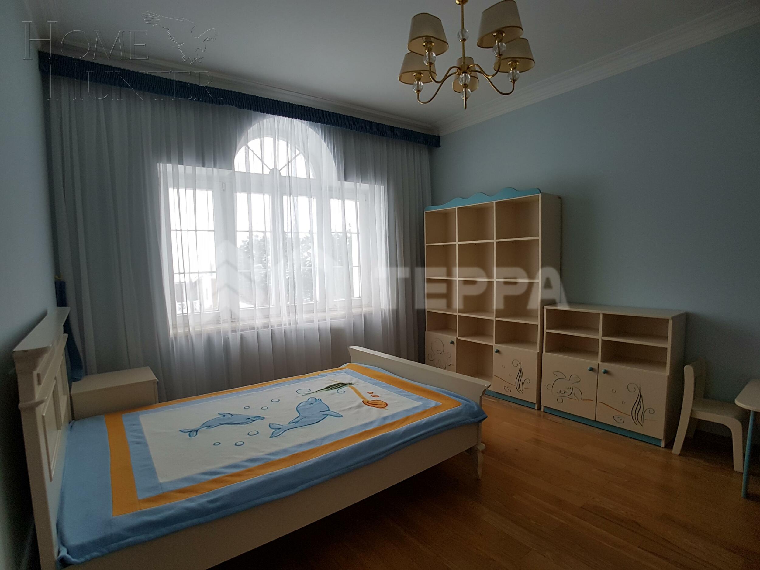 2-этажный коттедж 400 м² с отделкой