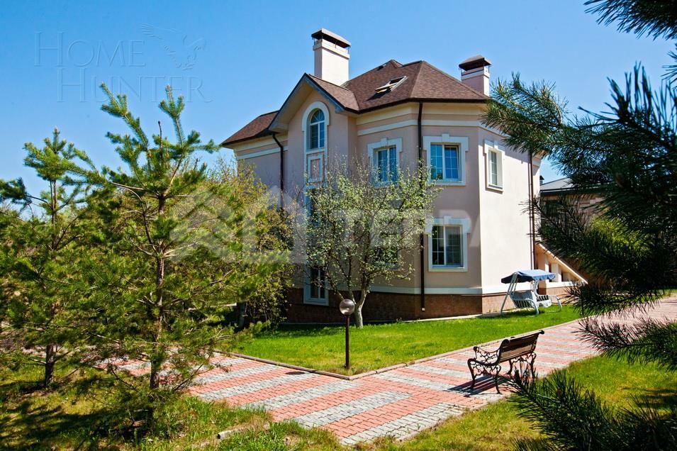 2-этажный коттедж 700 м² с отделкой