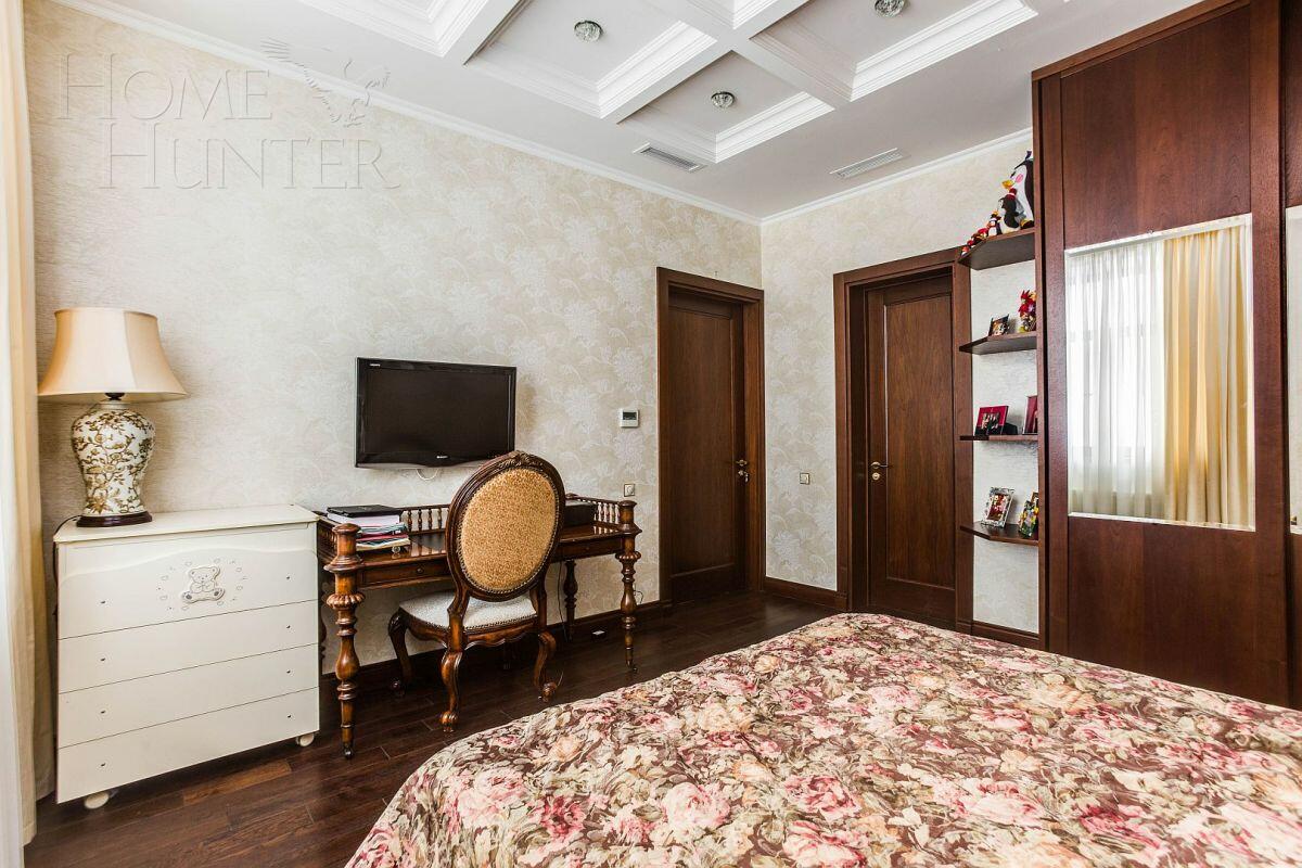 2-этажный коттедж 550 м² с отделкой