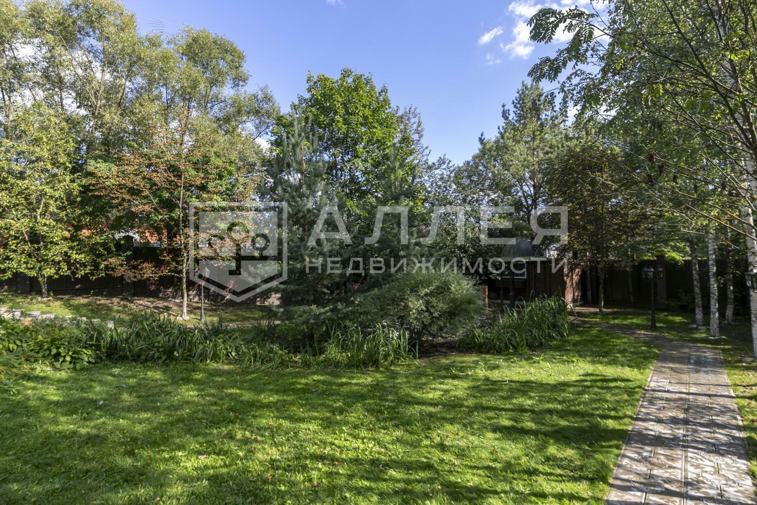 2-этажный коттедж 320 м² с отделкой