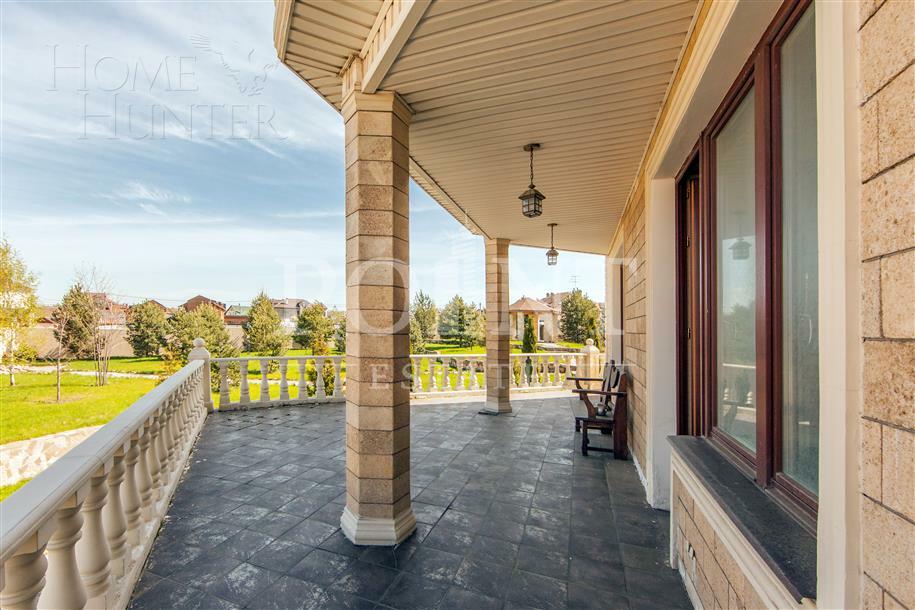 3-этажный коттедж 500 м² с отделкой