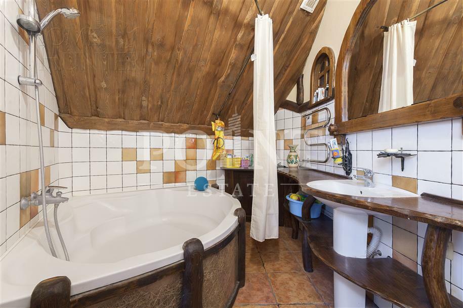 2-этажный коттедж 340 м² с отделкой