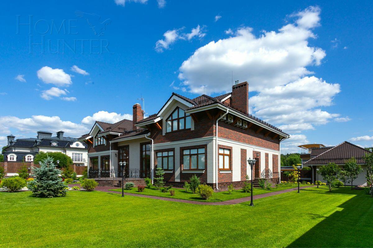 2-этажный коттедж 900 м² с отделкой