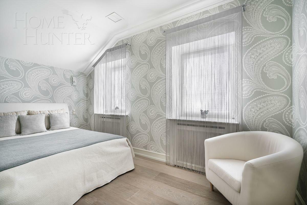 3-этажный коттедж 300 м² с отделкой