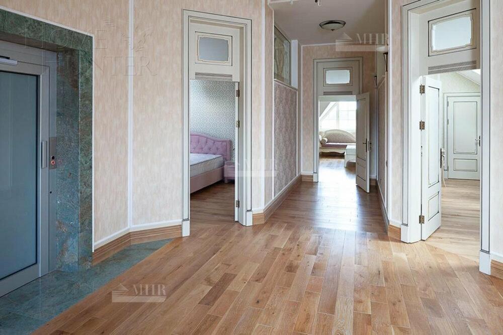 2-этажный коттедж 1 700 м² с отделкой