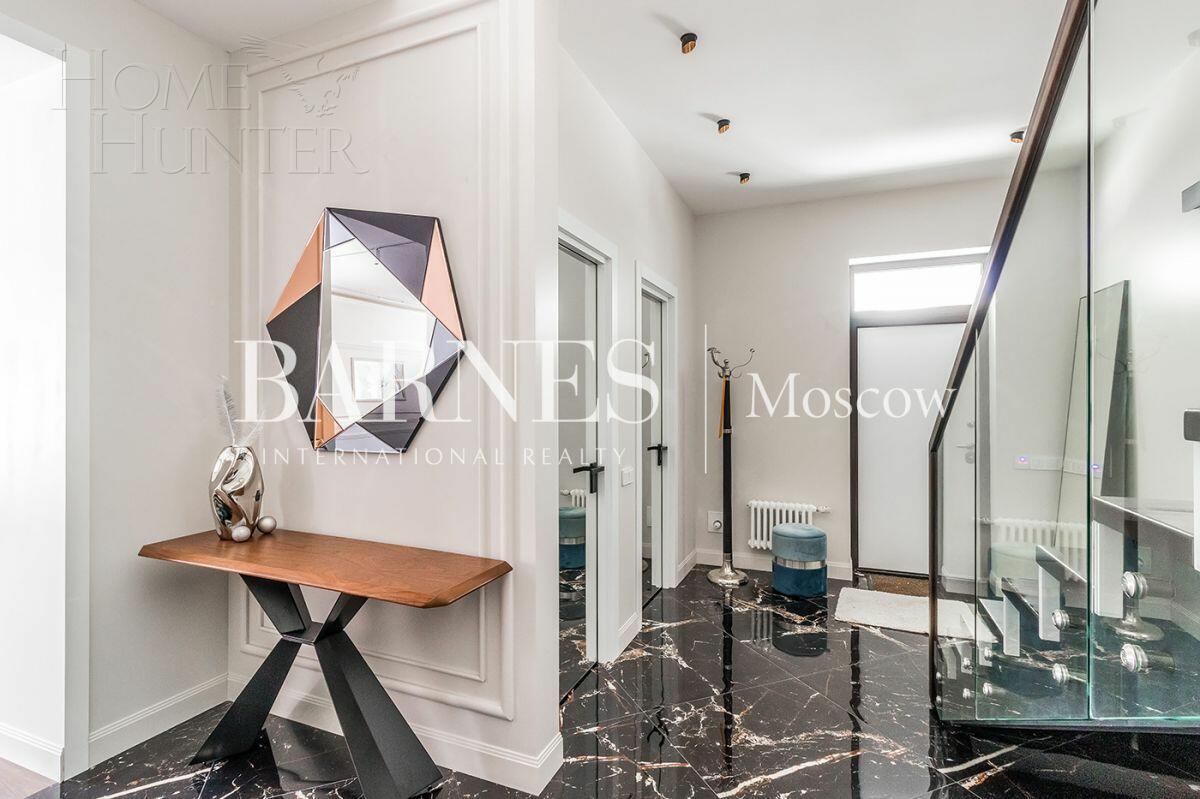 2-этажный коттедж 443 м² с отделкой