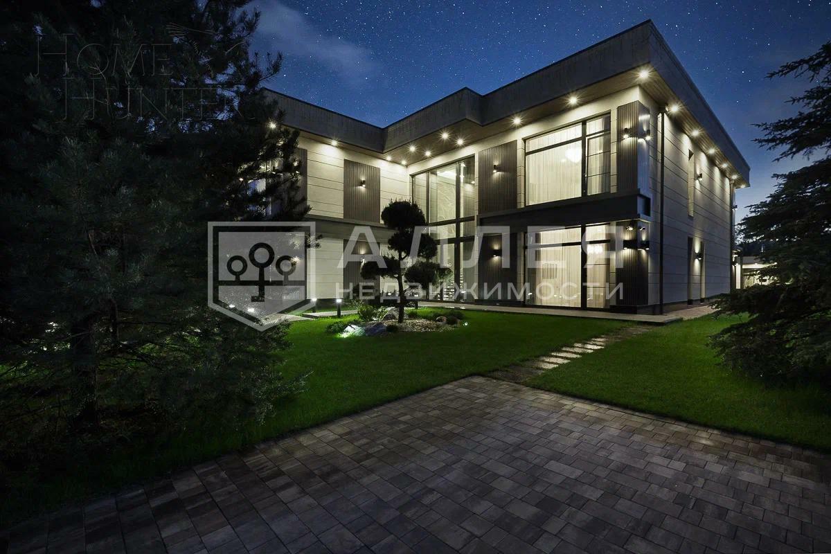 2-этажный коттедж 1 145 м² с отделкой