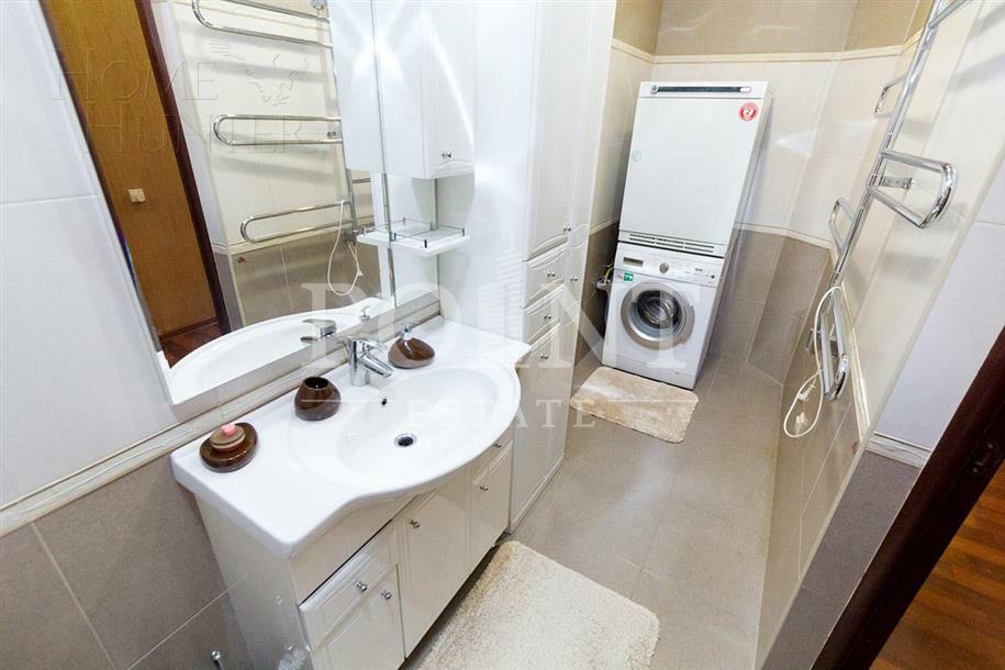 2-этажный коттедж 300 м² с отделкой