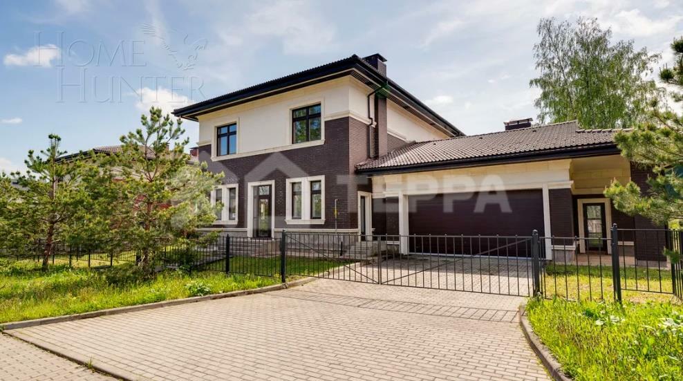 2-этажный коттедж 372.4 м² без отделки