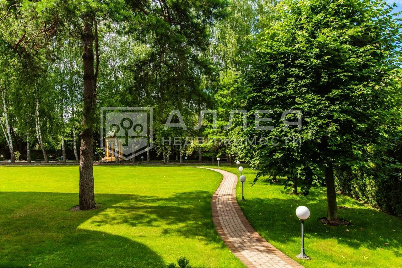 2-этажный коттедж 950 м² с отделкой