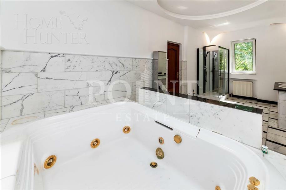 2-этажный коттедж 850 м² с отделкой