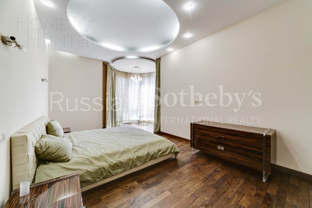 3-КОМН. КВАРТИРА С ОТДЕЛКОЙ 131 М² НА 4 ЭТАЖЕ