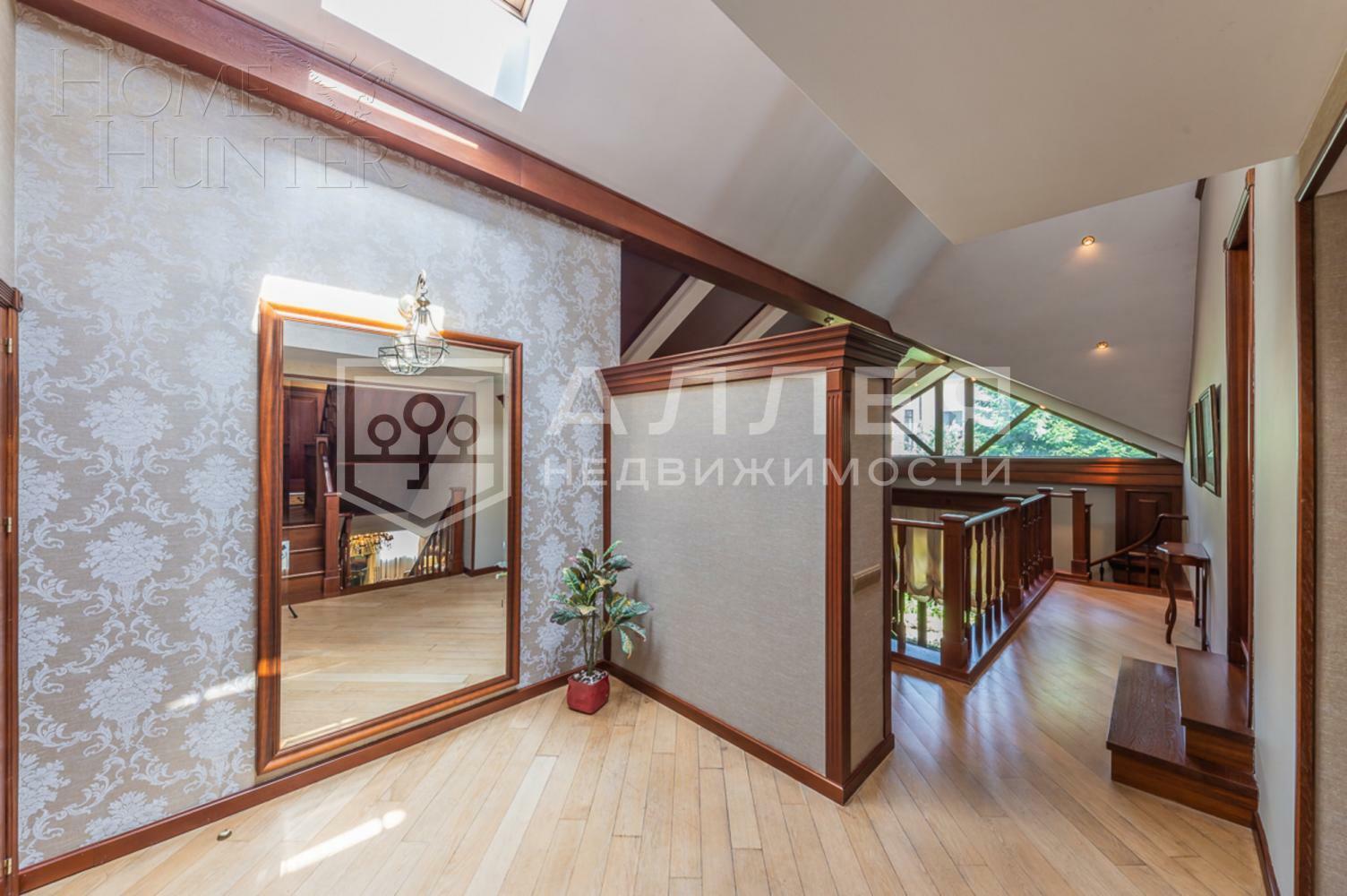 3-этажный коттедж 541 м² с отделкой