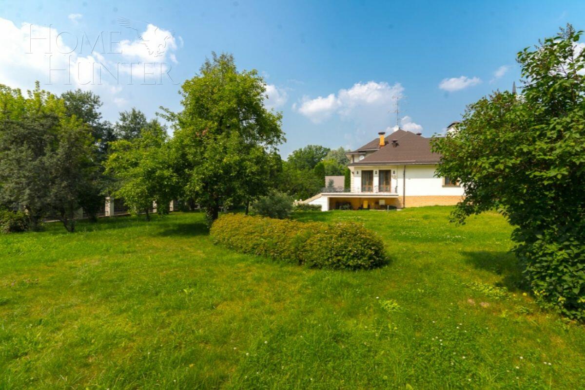 2-этажный коттедж 650 м² с отделкой