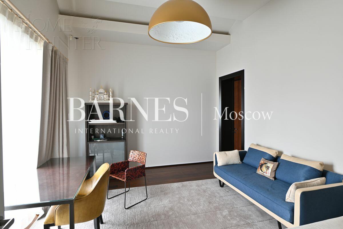 2-этажный коттедж 637 м² с отделкой