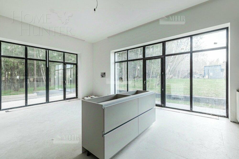 2-этажный коттедж 605 м² без отделки