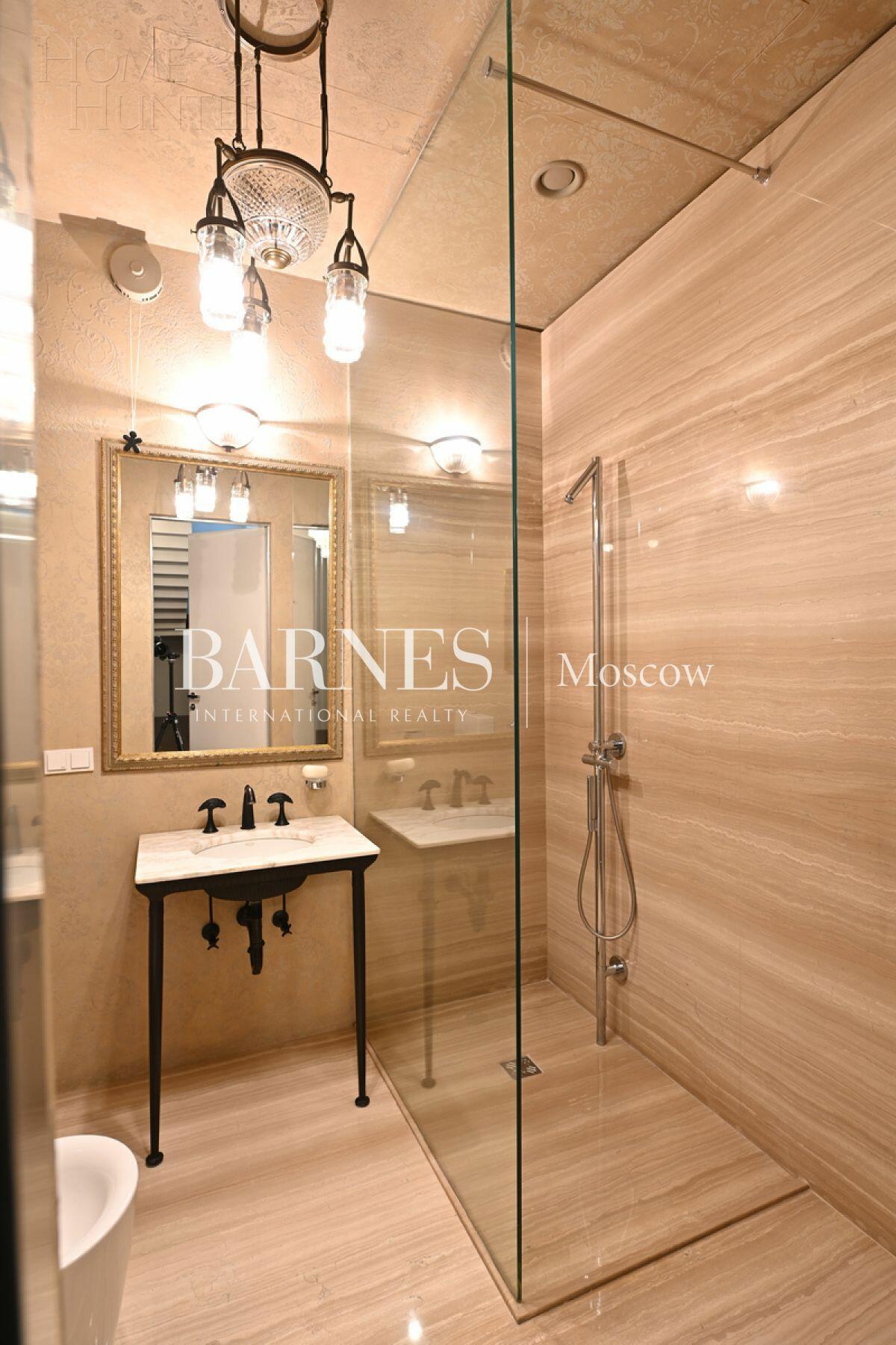 2-этажный коттедж 637 м² с отделкой