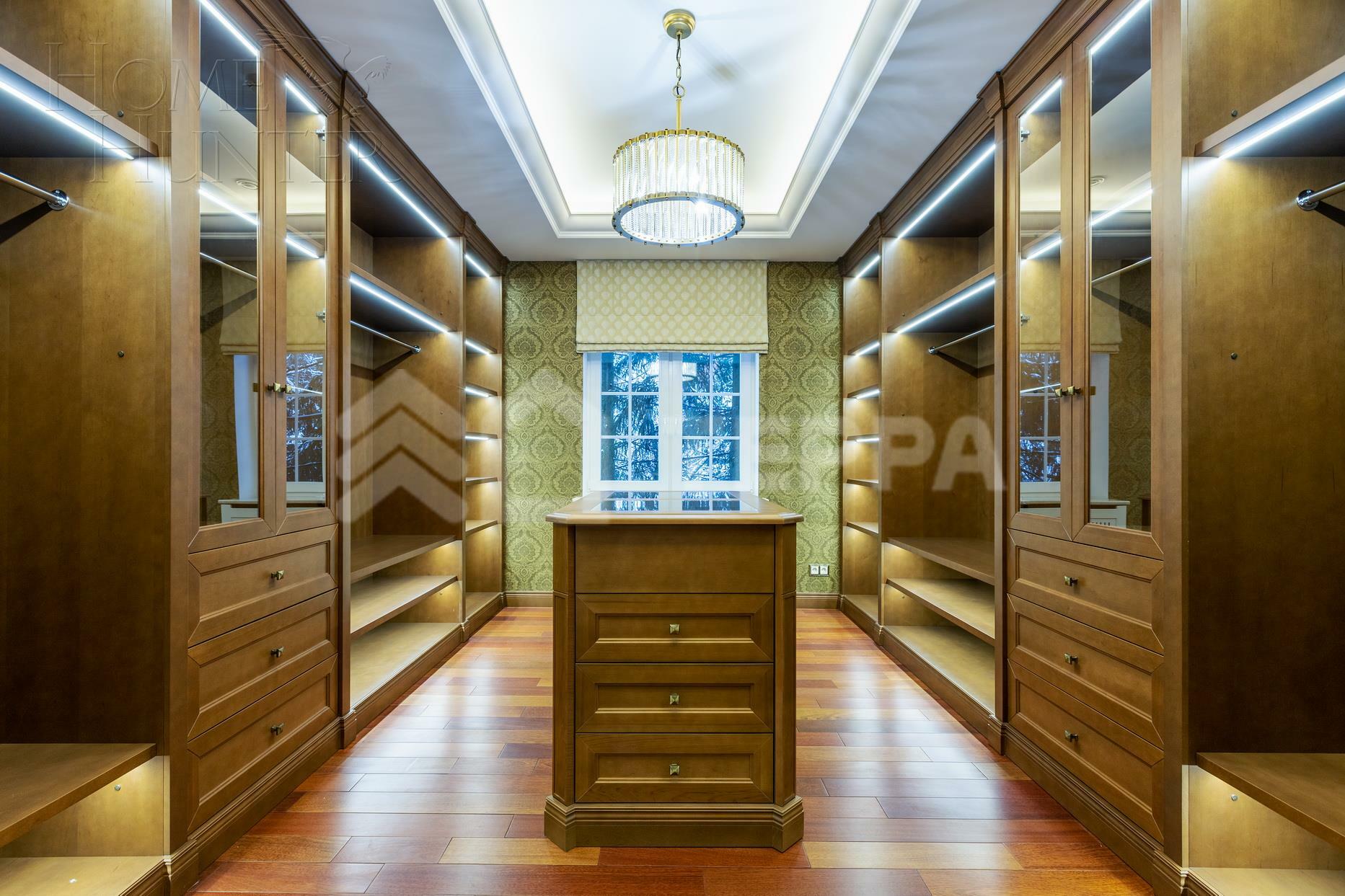 2-этажный коттедж 687 м² с отделкой