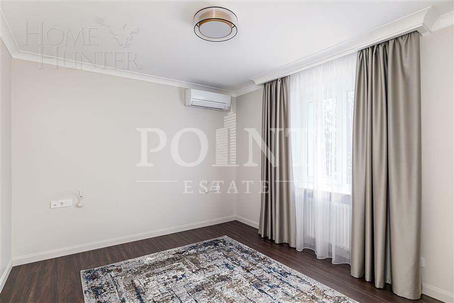 3-этажный коттедж 400 м² с отделкой