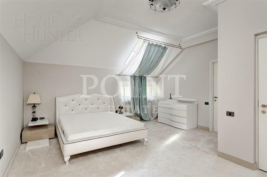 2-этажный коттедж 850 м² с отделкой